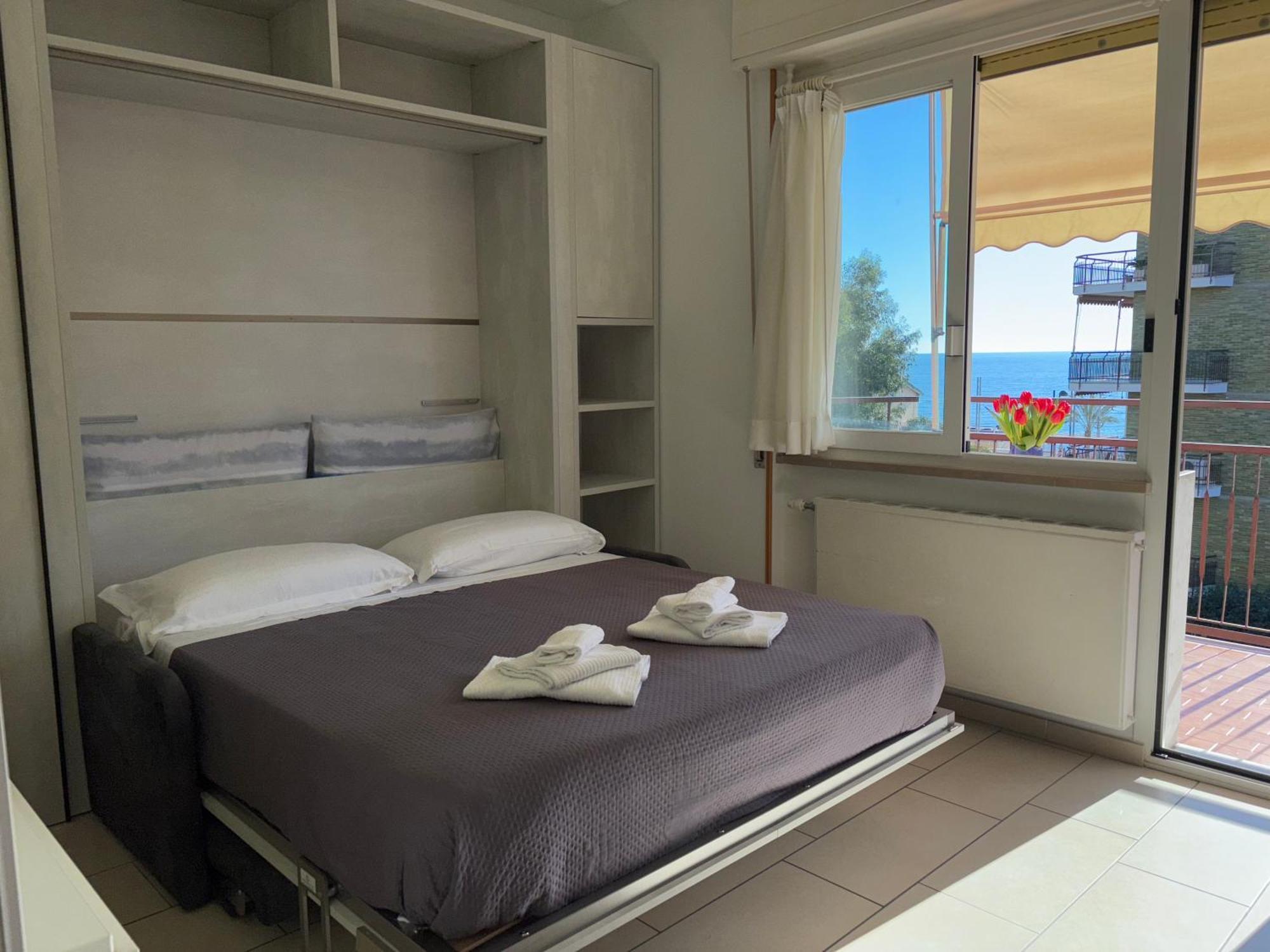 Ligure Residence Pietra Ligure Ngoại thất bức ảnh